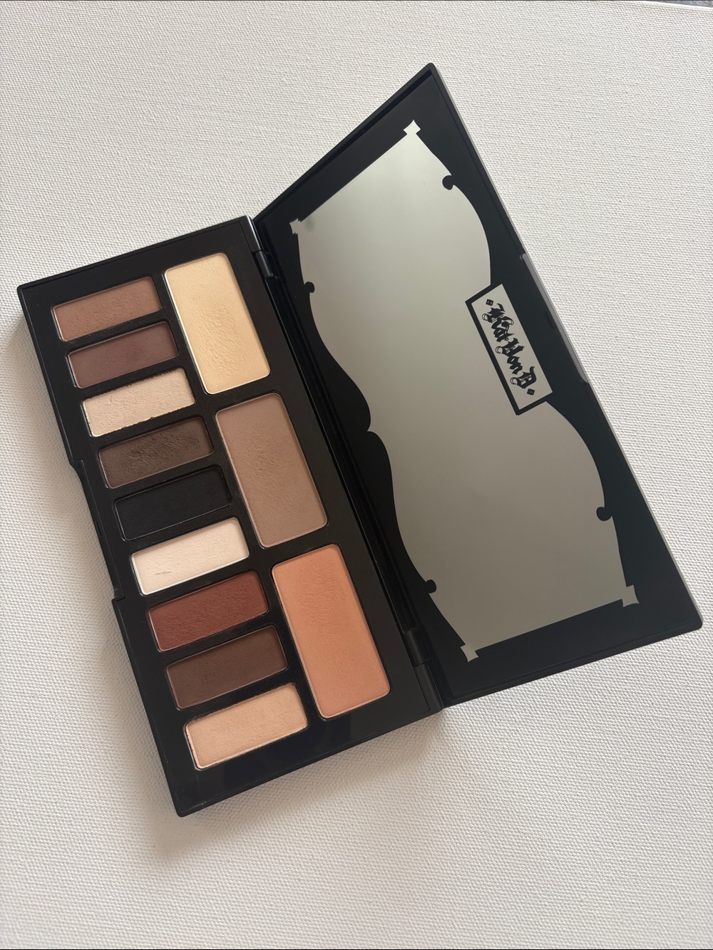 Kat Von D Shade + Light Eye Contour Palette